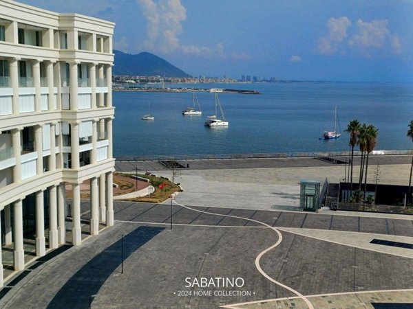 appartamento in affitto a Salerno in zona Centro Città