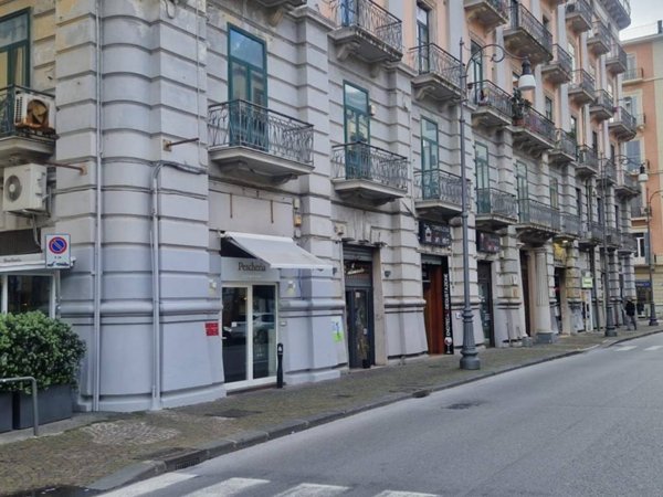 appartamento in affitto a Salerno in zona Centro Città