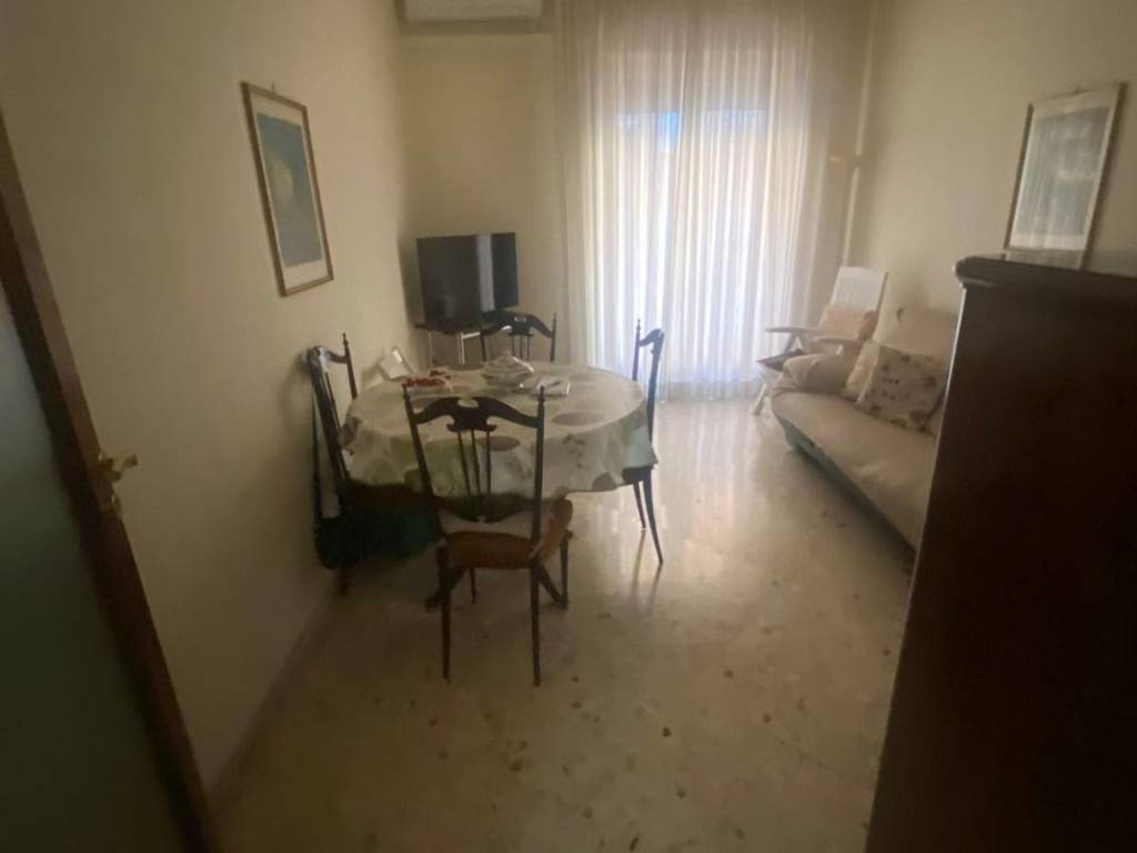 appartamento in affitto a Salerno in zona Ogliara