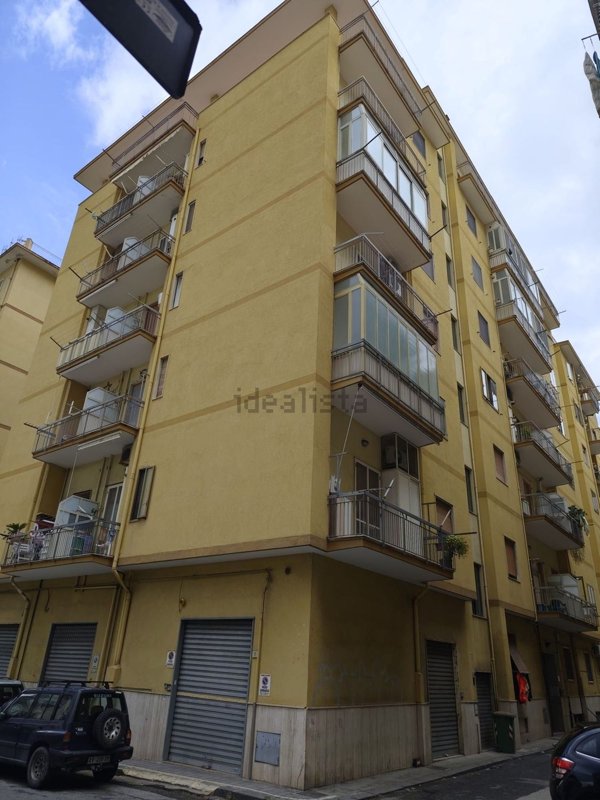 appartamento in affitto a Salerno in zona Torrione