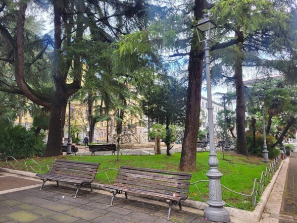 appartamento in affitto a Salerno in zona Centro Città
