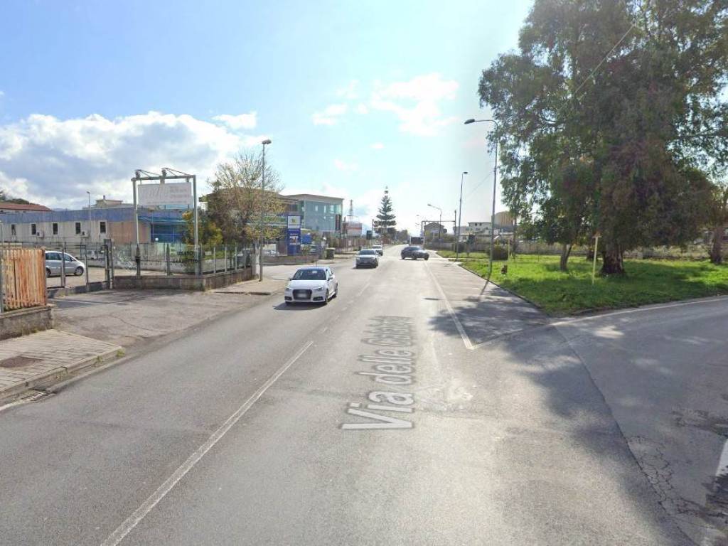 negozio in affitto a Salerno in zona Zona Industriale