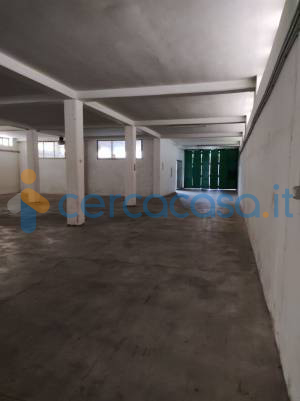 capannone in affitto a Salerno in zona Zona Industriale