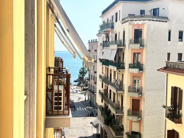 ufficio in affitto a Salerno in zona Centro Città