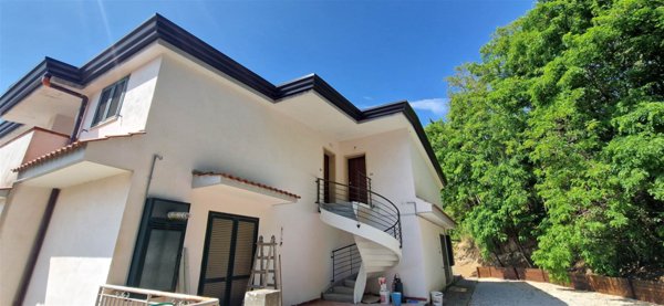 appartamento in affitto a Salerno in zona Fuorni