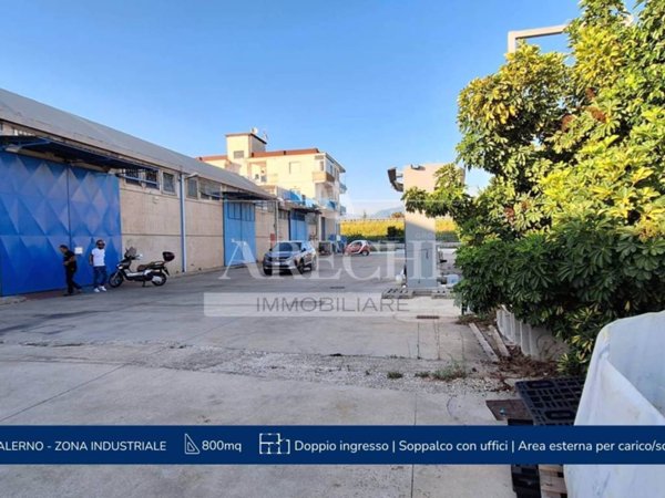 locale commerciale in affitto a Salerno in zona Zona Industriale