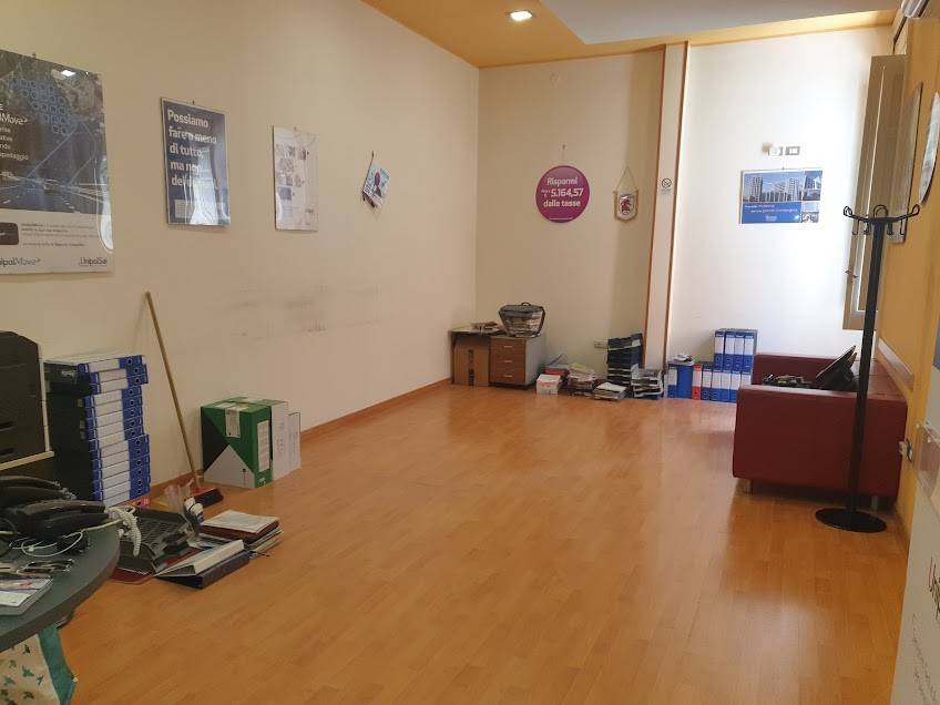 ufficio in affitto a Salerno in zona Centro Città