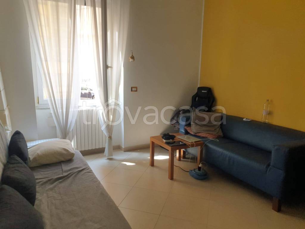appartamento in affitto a Salerno in zona Centro Città