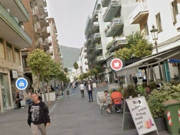 appartamento in affitto a Salerno in zona Centro Città