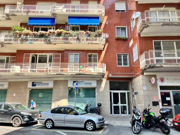 ufficio in affitto a Salerno in zona Gelsi Rossi