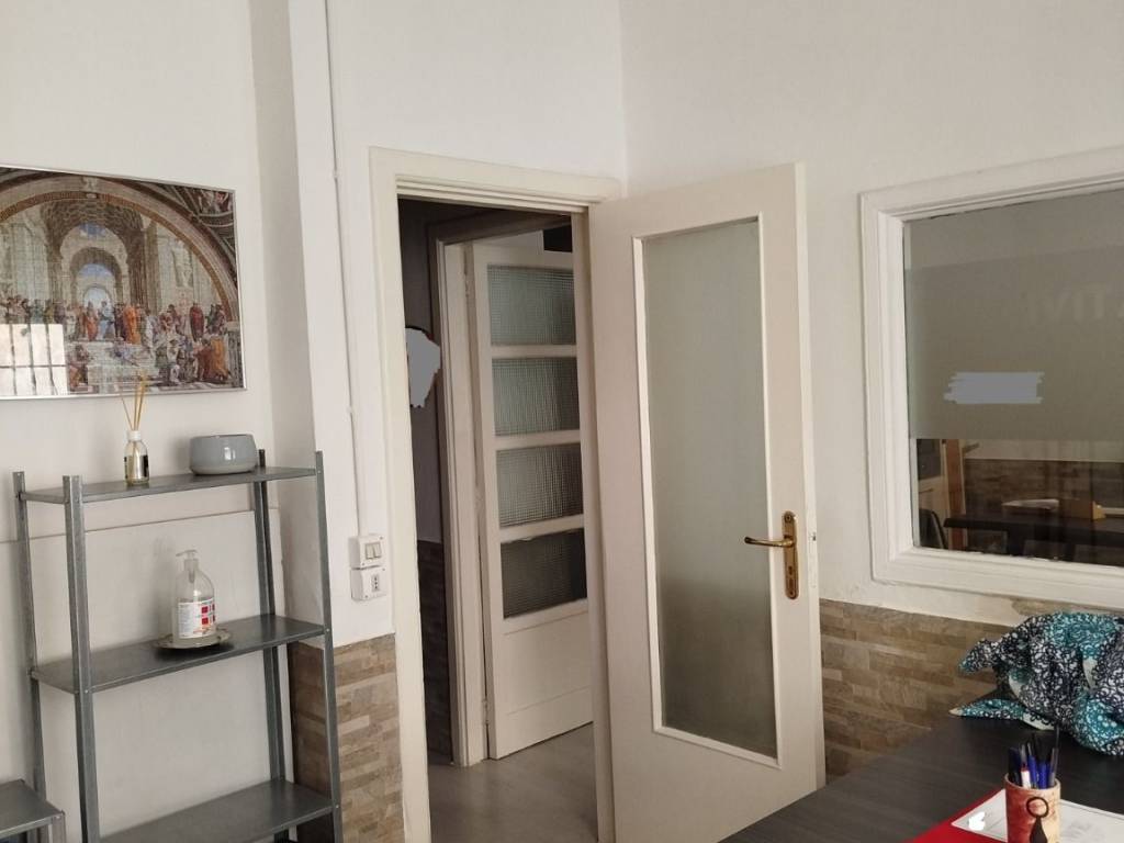 ufficio in affitto a Salerno in zona Centro Città