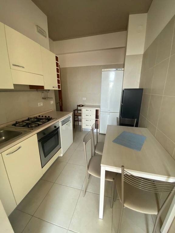 appartamento in affitto a Salerno in zona Centro Città