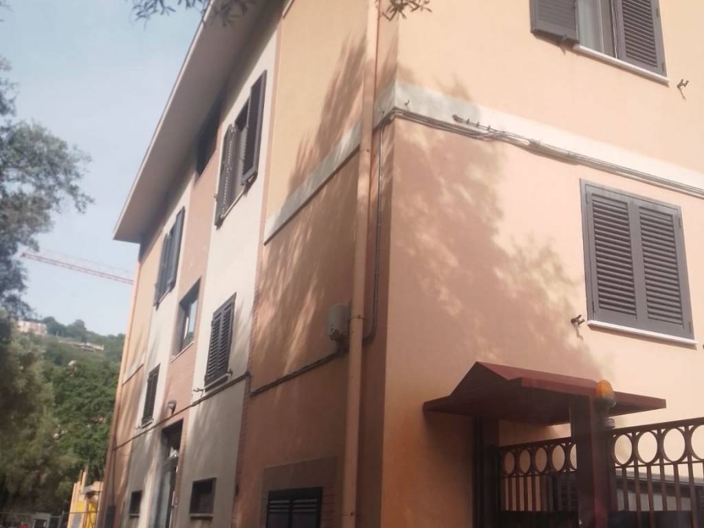appartamento in affitto a Salerno in zona Torrione