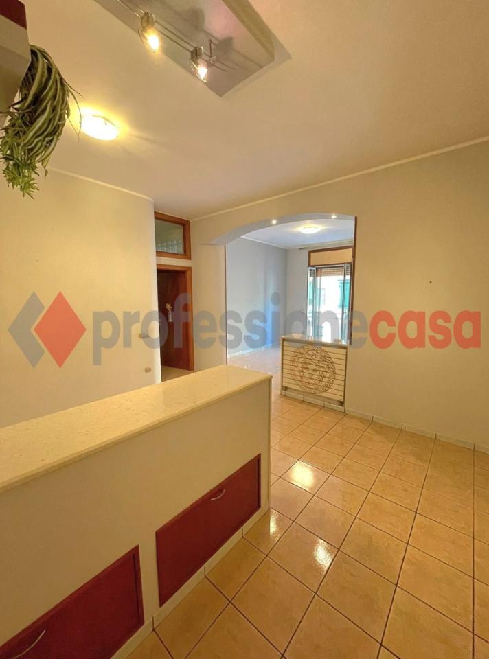 appartamento in affitto a Salerno in zona Torrione