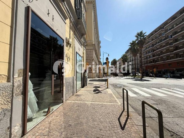 monolocale in affitto a Salerno in zona Centro Città