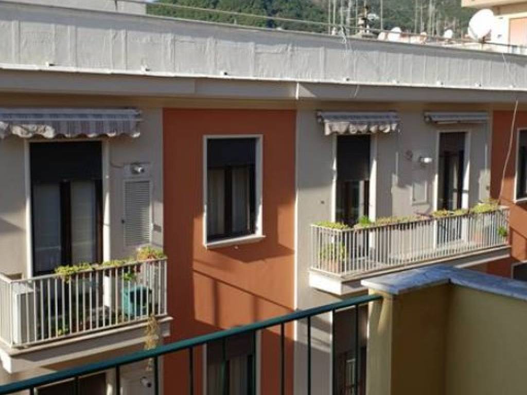 appartamento in affitto a Salerno in zona Centro Città