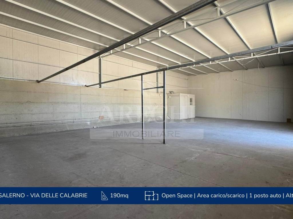 locale commerciale in affitto a Salerno in zona Zona Industriale