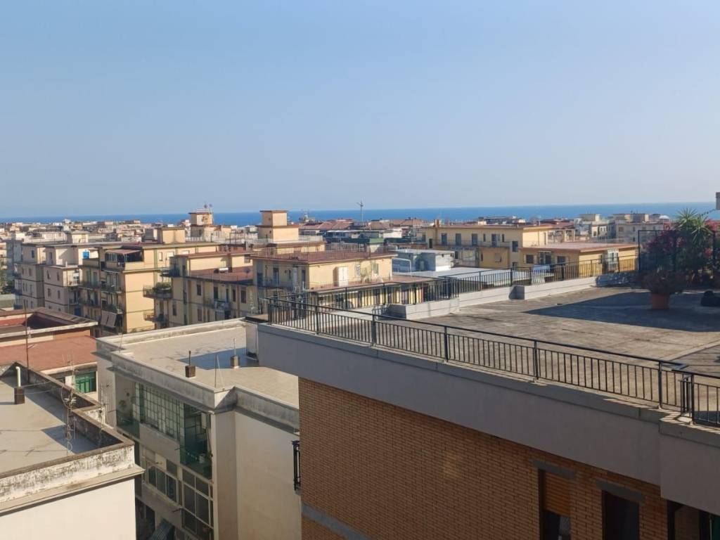 appartamento in affitto a Salerno in zona Torrione