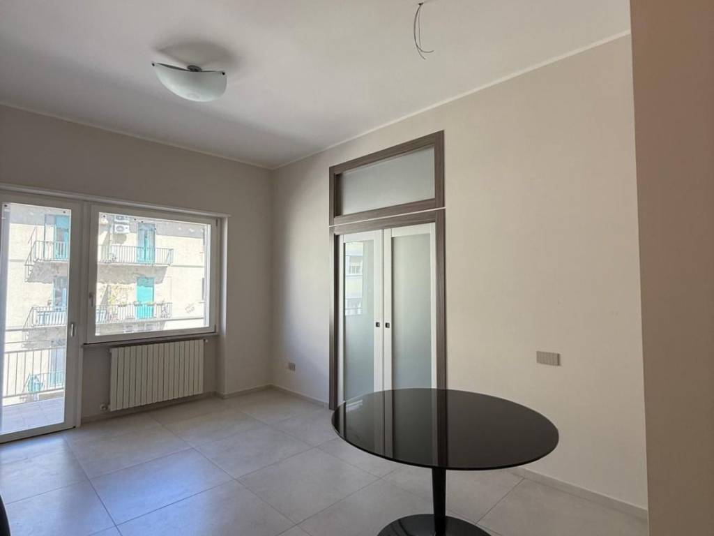 appartamento in affitto a Salerno in zona Centro Città