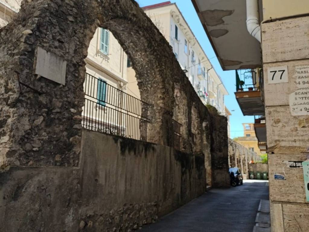 ufficio in affitto a Salerno in zona Arce-Vernieri