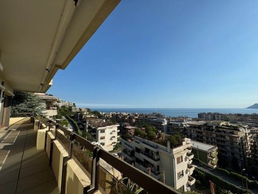 appartamento in affitto a Salerno in zona Brignano / Piezzo