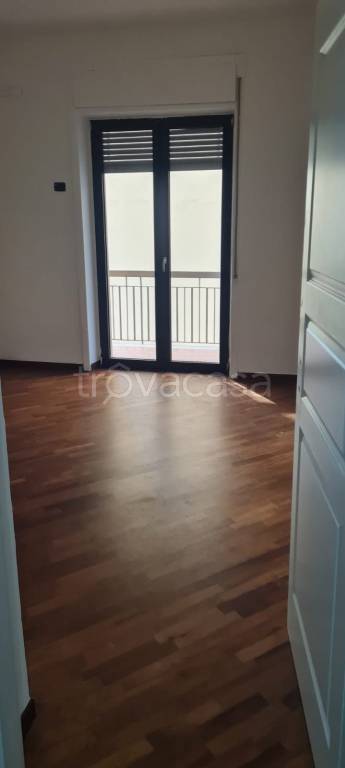 appartamento in affitto a Salerno in zona Torrione