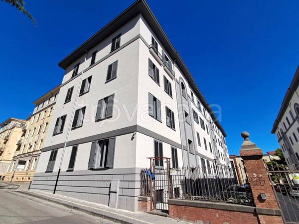 appartamento in affitto a Salerno in zona Centro Città