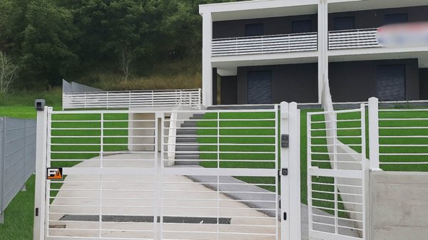 casa indipendente in affitto a Salerno in zona Pastena
