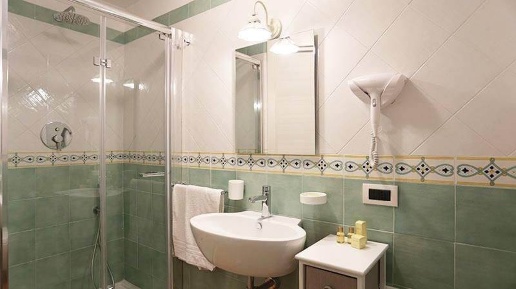 appartamento in affitto a Salerno in zona Centro Città
