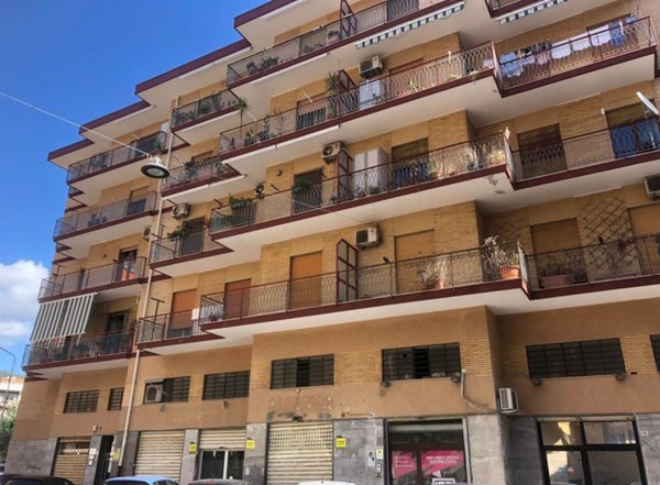 appartamento in affitto a Salerno in zona Mercatello
