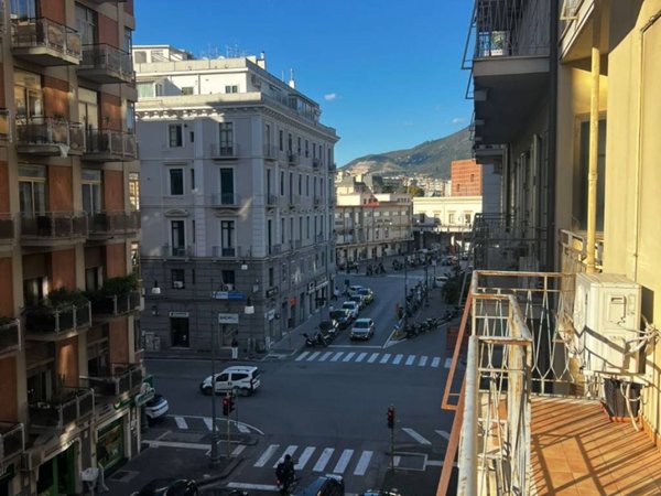 appartamento in affitto a Salerno in zona Centro Città