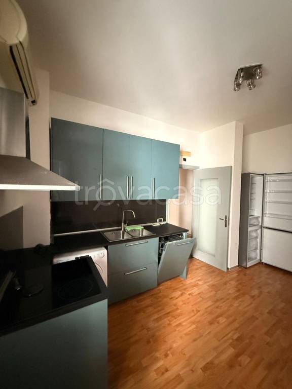 appartamento in affitto a Salerno in zona Centro Città