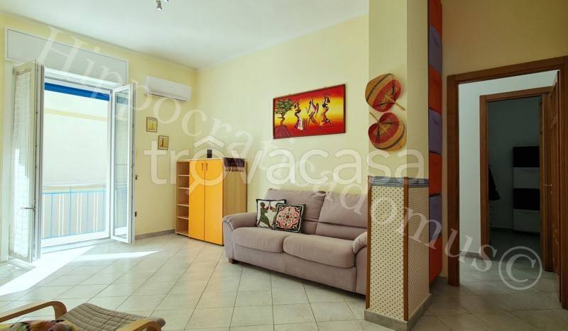 appartamento in affitto a Salerno in zona Torrione