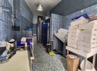 locale commerciale in affitto a Salerno