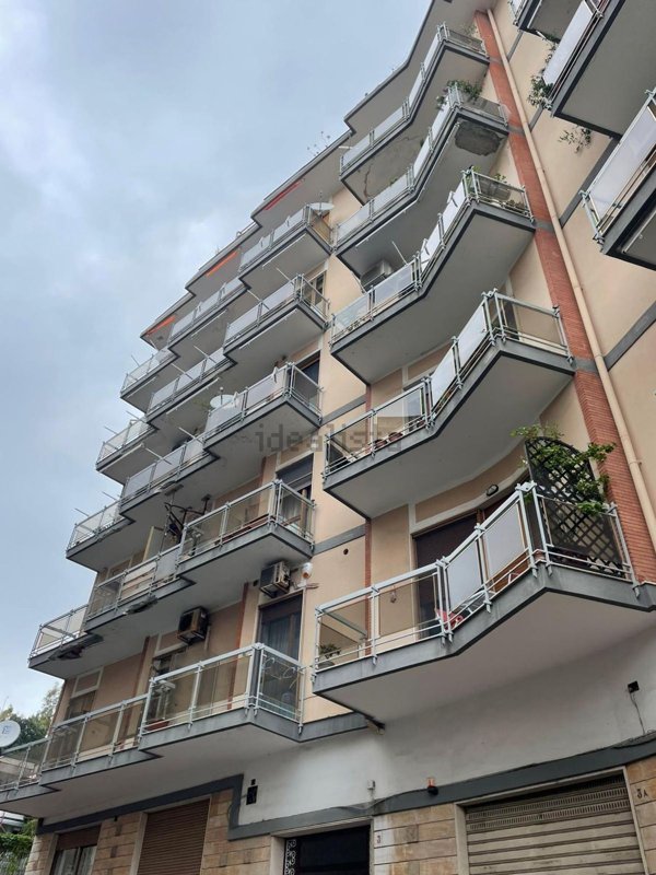 appartamento in affitto a Salerno in zona Centro Città