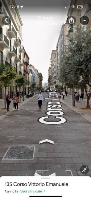 negozio in affitto a Salerno in zona Centro Città