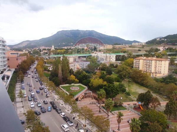 appartamento in affitto a Salerno