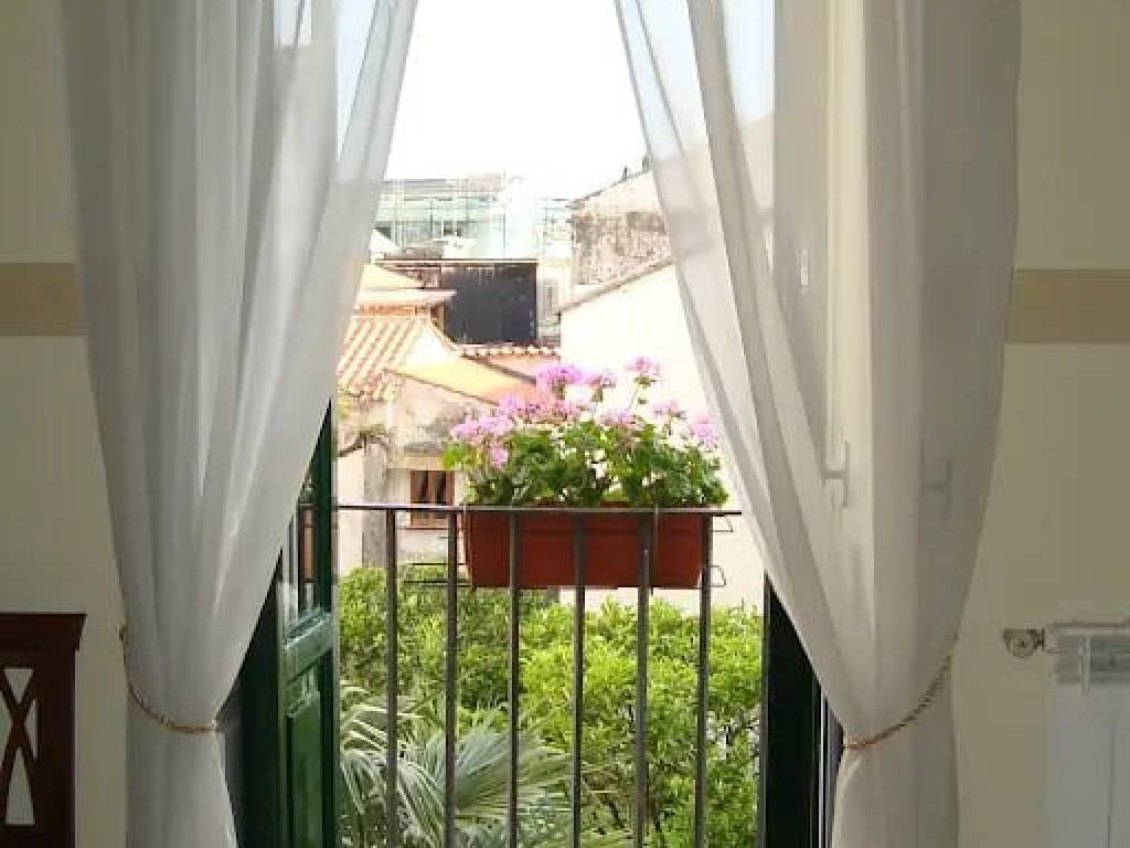 appartamento in affitto a Salerno in zona Centro Città