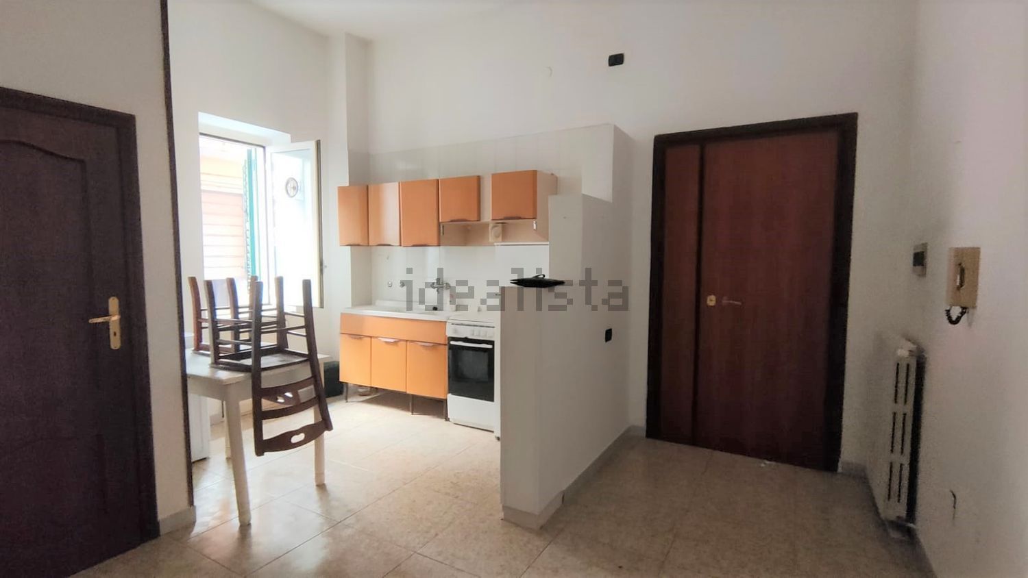 appartamento in affitto a Salerno in zona Centro Città