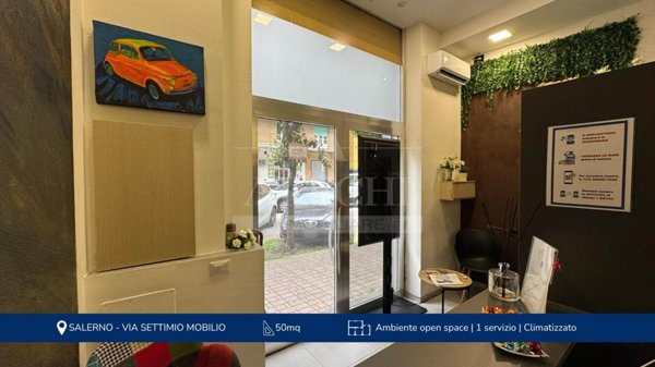 negozio in affitto a Salerno in zona Gelsi Rossi