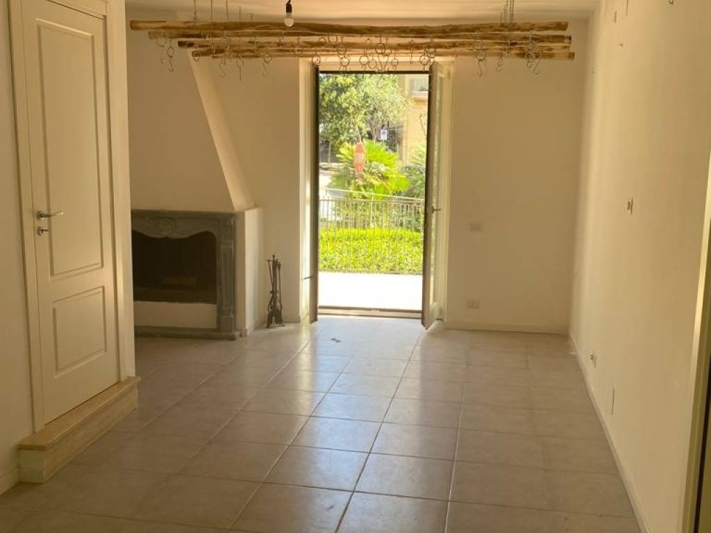 appartamento in affitto a Salerno