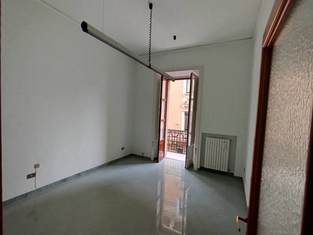 ufficio in affitto a Salerno in zona Centro Città