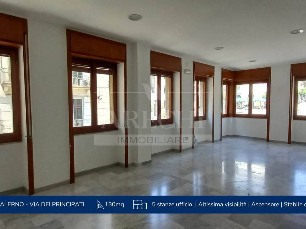 ufficio in affitto a Salerno in zona Centro Città