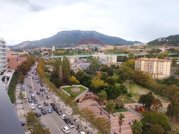 appartamento in affitto a Salerno in zona Ogliara