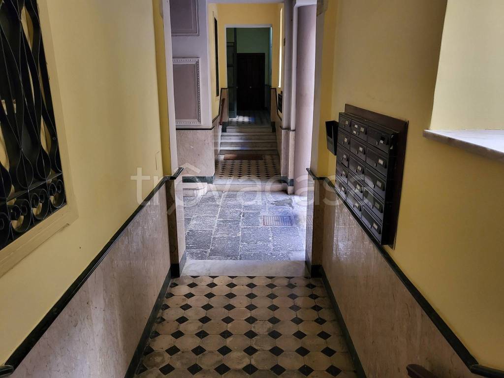 appartamento in affitto a Salerno in zona Centro Città