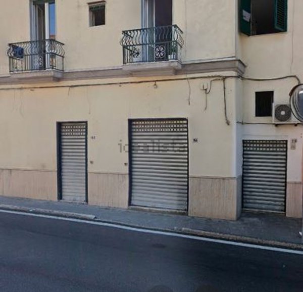 locale commerciale in affitto a Salerno in zona San Leonardo