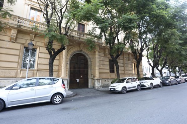 appartamento in affitto a Salerno in zona Porto