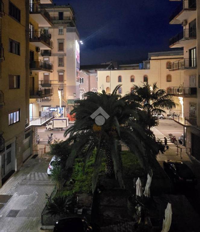 appartamento in affitto a Salerno in zona Centro Città