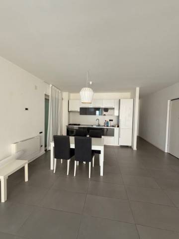 appartamento in affitto a Salerno in zona Torrione