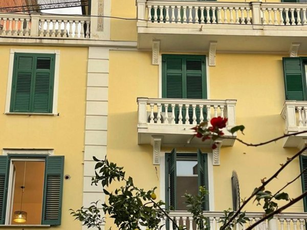 appartamento in affitto a Salerno in zona Centro Città